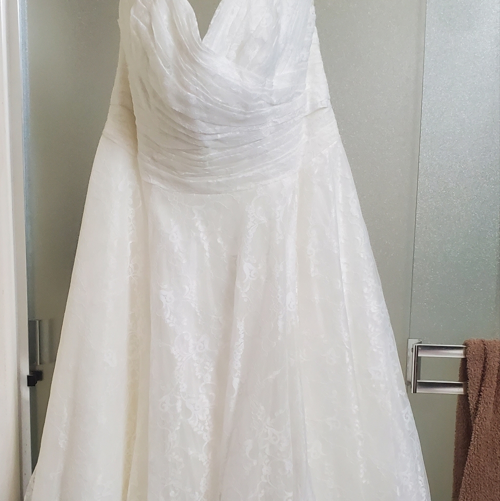 Wedding dress